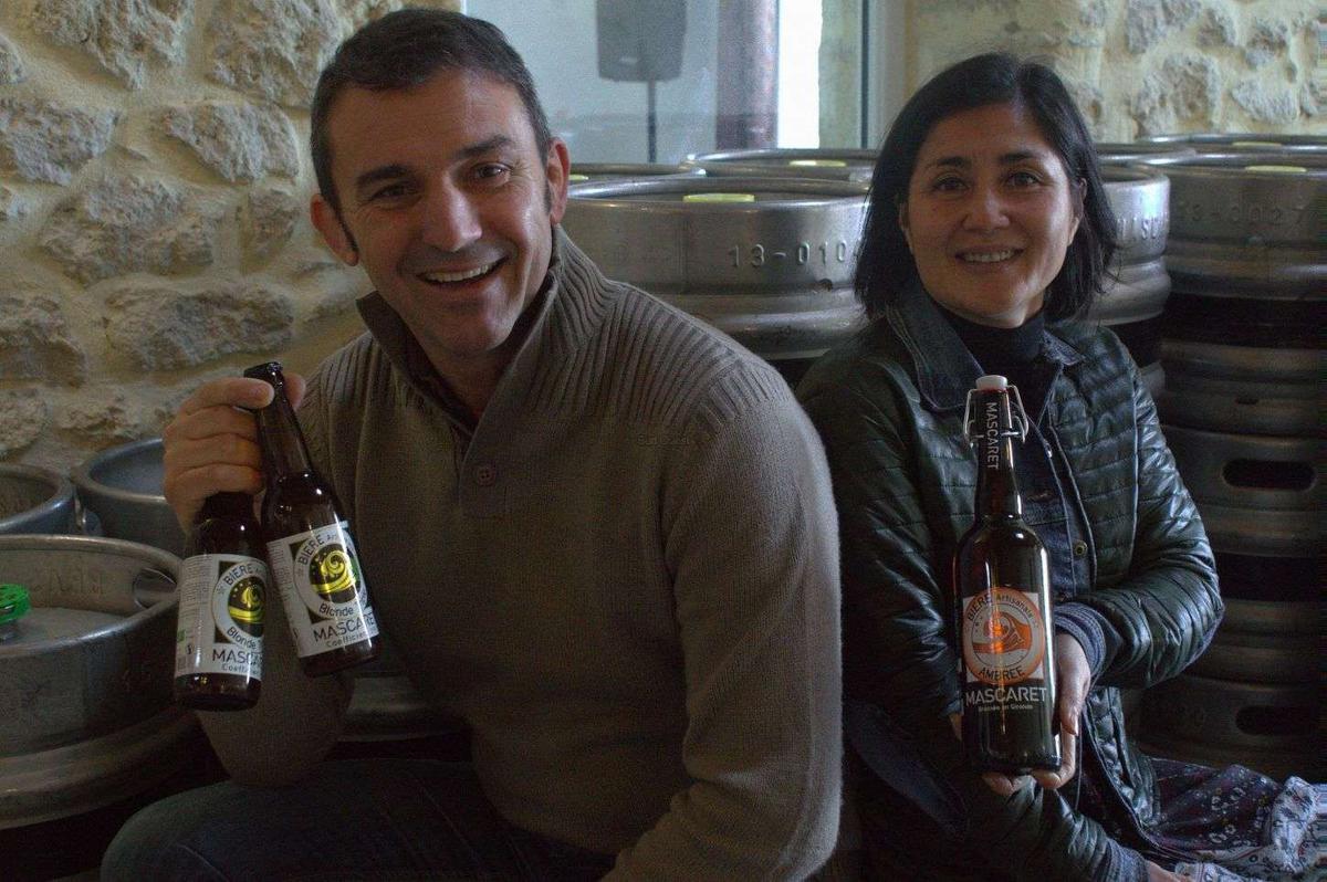 découvrez la mascaret ambrée, une bière artisanale au caractère unique, alliant des arômes de caramel et de fruits secs. parfaite pour accompagner vos soirées ou moments de convivialité, cette bière séduira les amateurs en quête d'une expérience gustative riche et authentique.